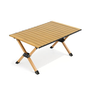 Folding table